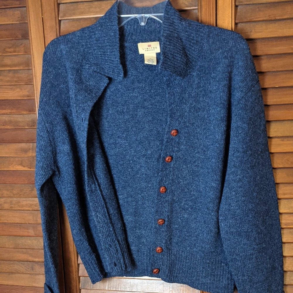 Limited cardigan